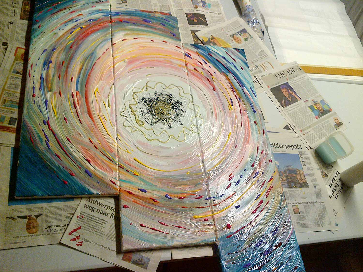 'Birth of the Universe' left for drying.. Due to the thick layers of paint it can take up to two weeks to completely dry out